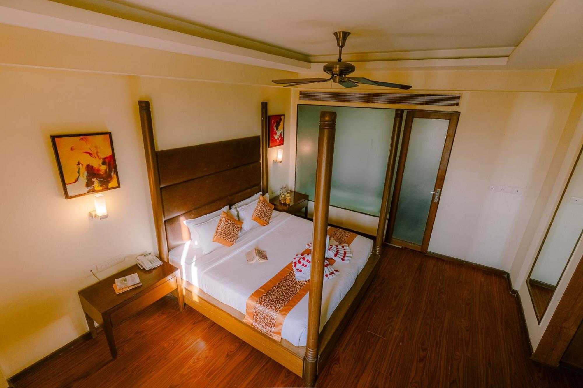 The Sky Imperial, Udaipur Hotel Екстериор снимка
