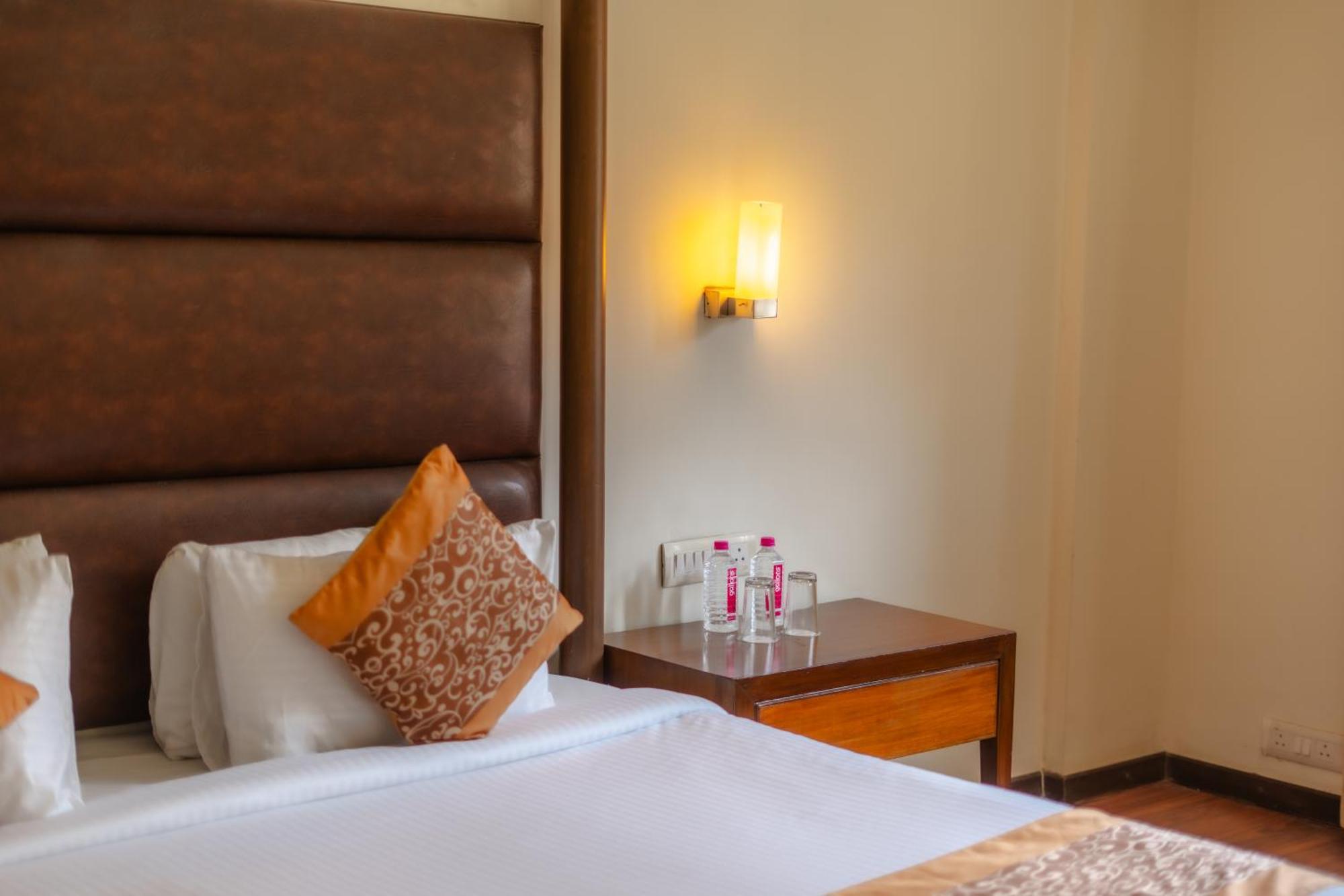 The Sky Imperial, Udaipur Hotel Екстериор снимка
