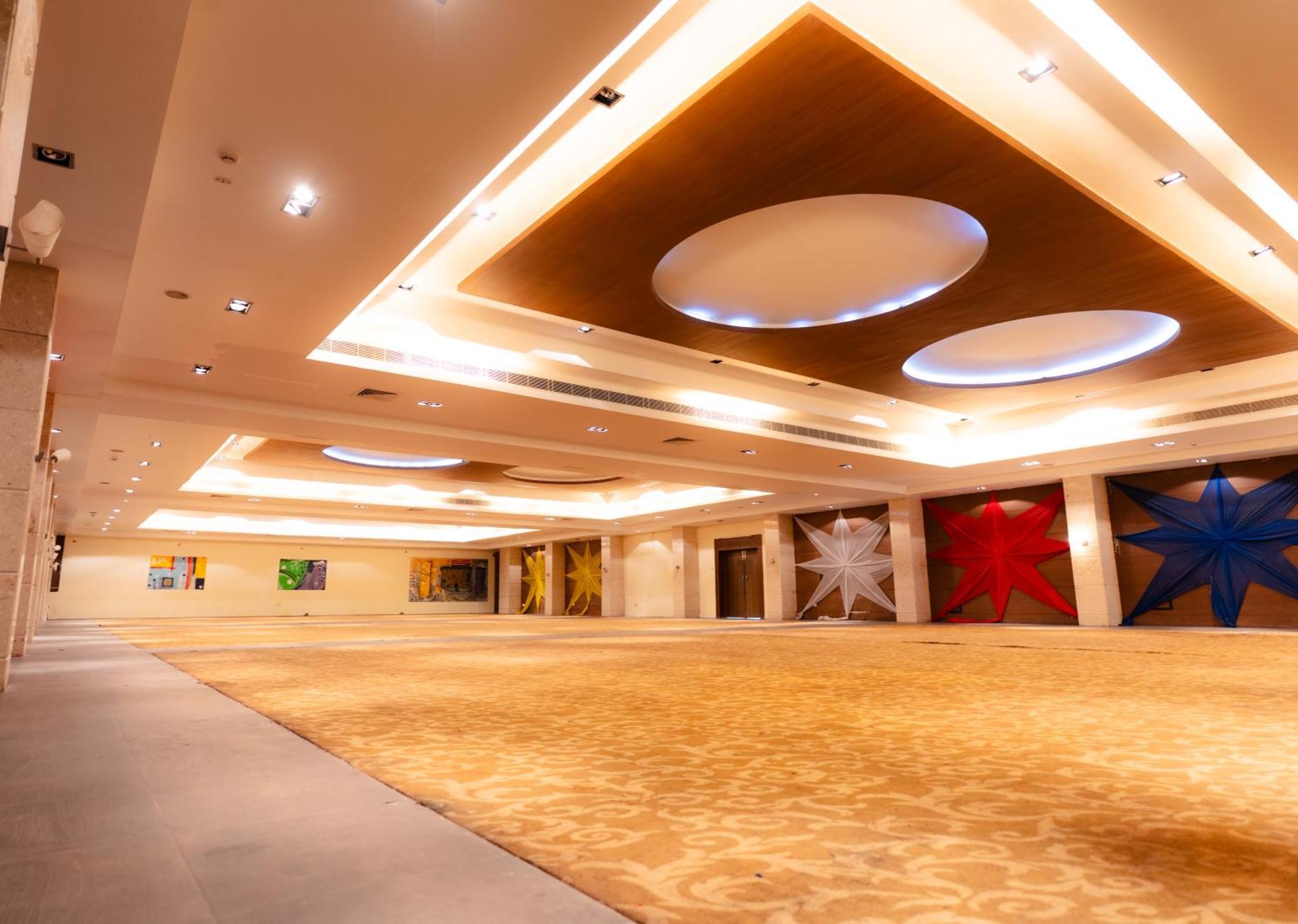 The Sky Imperial, Udaipur Hotel Екстериор снимка