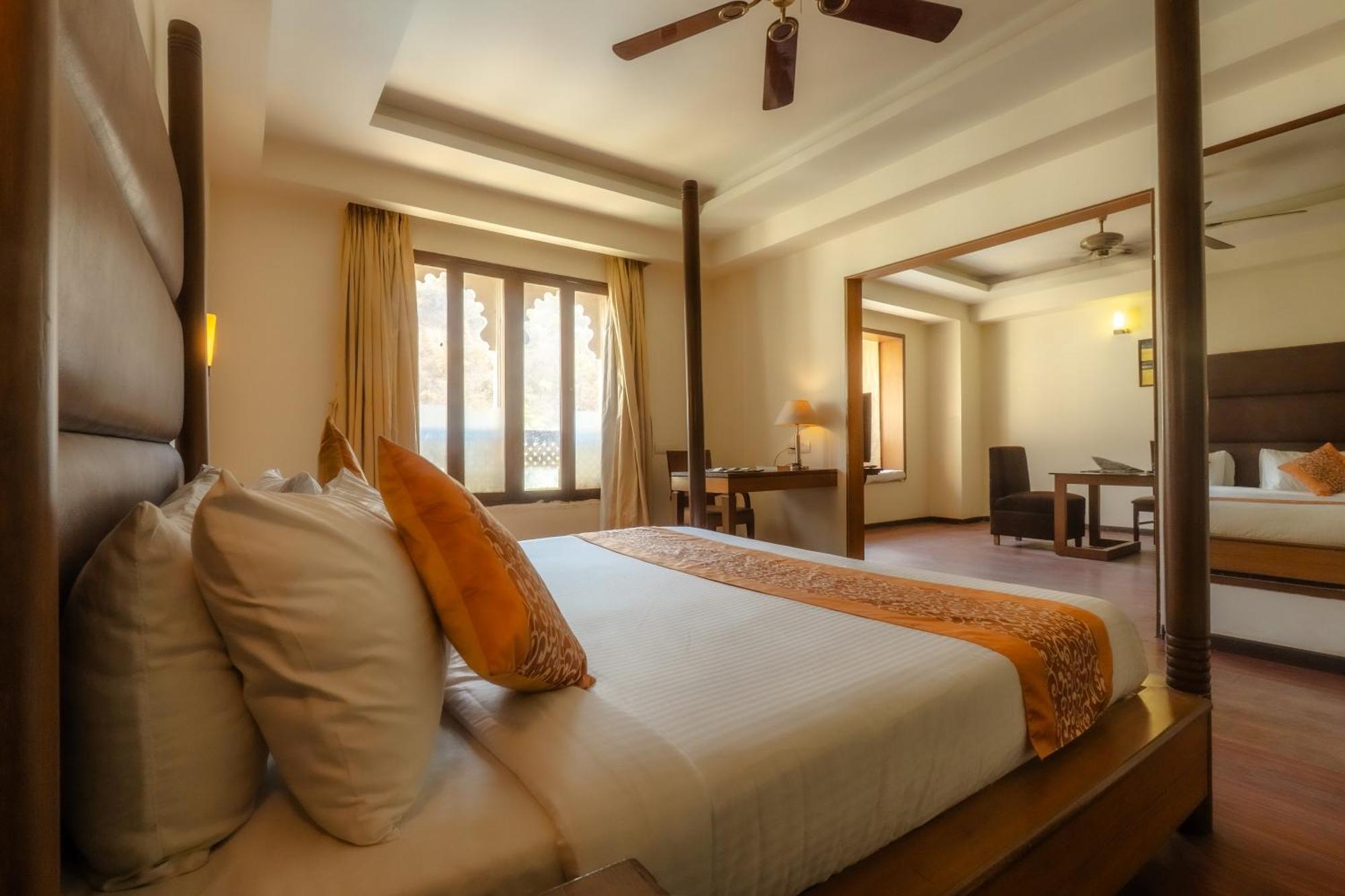 The Sky Imperial, Udaipur Hotel Екстериор снимка